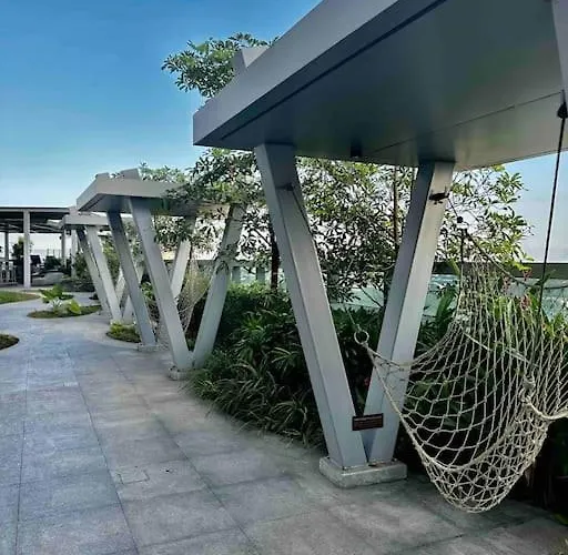 Luxury Living @ Eastwood 公寓 *