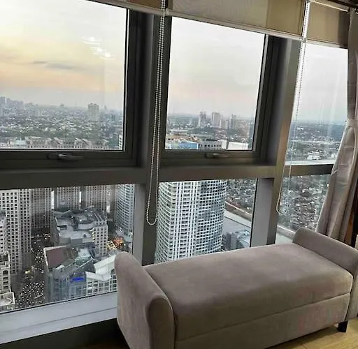 Luxury Living @ Eastwood 公寓